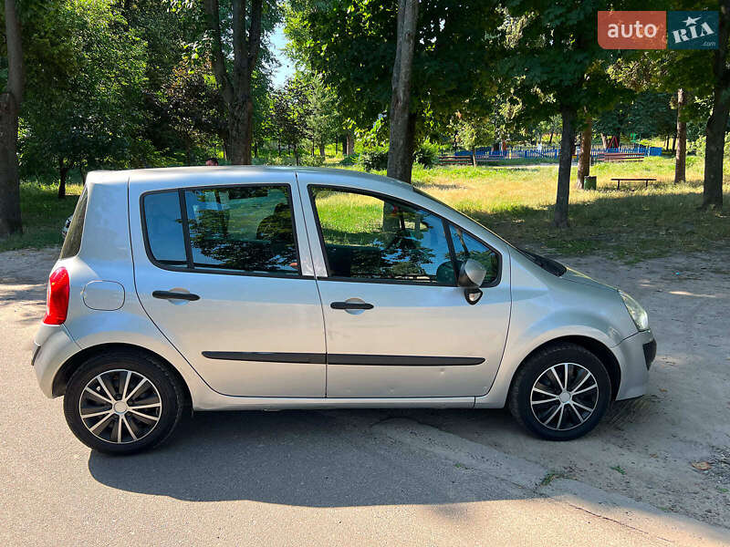 Хетчбек Renault Modus 2009 в Києві