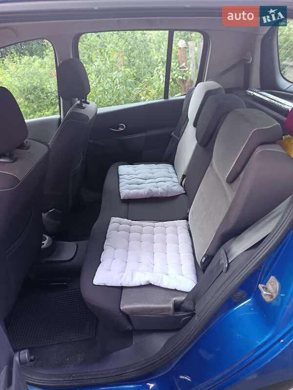 Хетчбек Renault Modus 2006 в Гощі