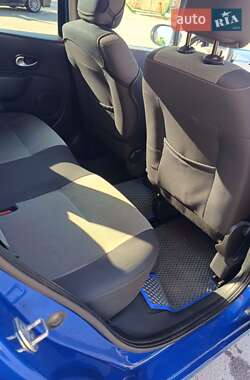 Хэтчбек Renault Modus 2008 в 