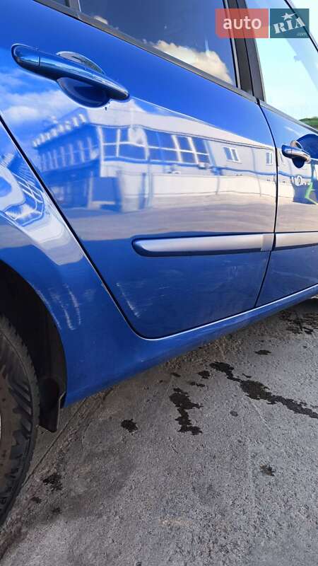 Хэтчбек Renault Modus 2008 в Чернигове