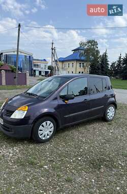 Хетчбек Renault Modus 2006 в Чернівцях