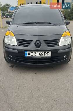 Хетчбек Renault Modus 2004 в Дніпрі