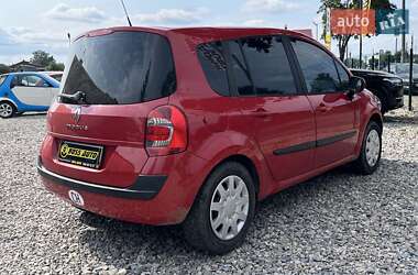 Хэтчбек Renault Modus 2011 в 