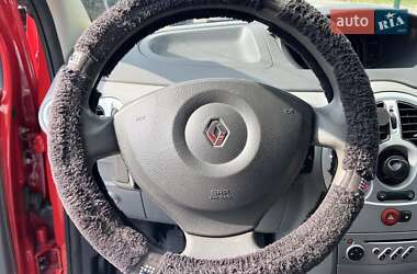 Хэтчбек Renault Modus 2011 в 