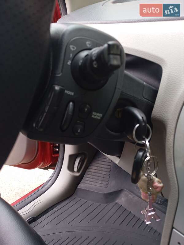 Хетчбек Renault Modus 2006 в Бориславі