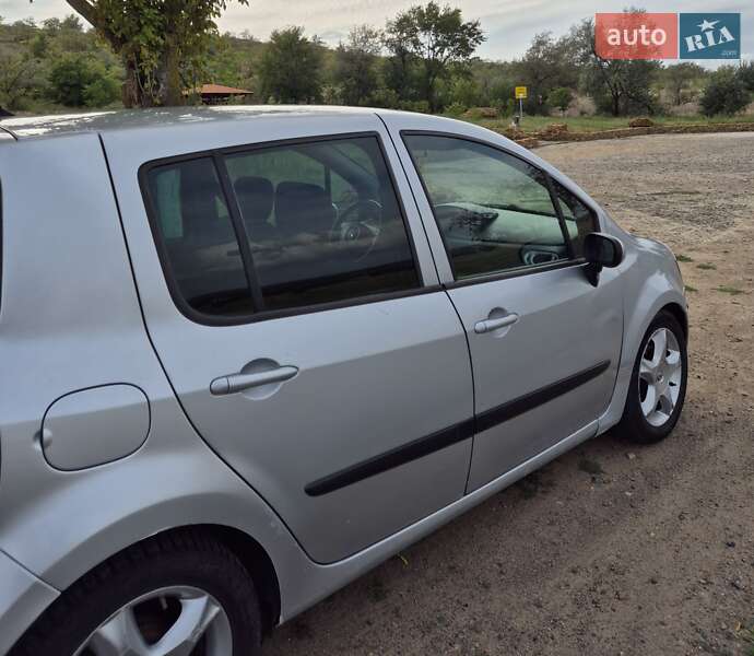 Хэтчбек Renault Modus 2006 в Арцизе