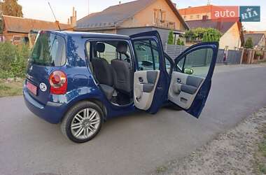 Хэтчбек Renault Modus 2005 в 
