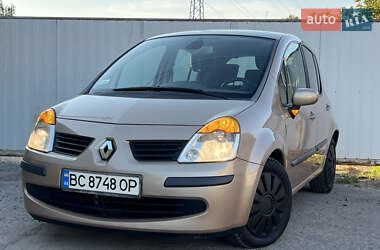 Хэтчбек Renault Modus 2004 в 