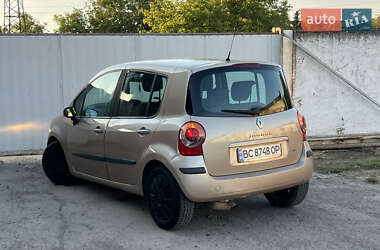 Хэтчбек Renault Modus 2004 в 