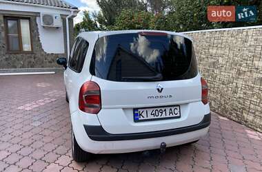 Хэтчбек Renault Modus 2011 в 