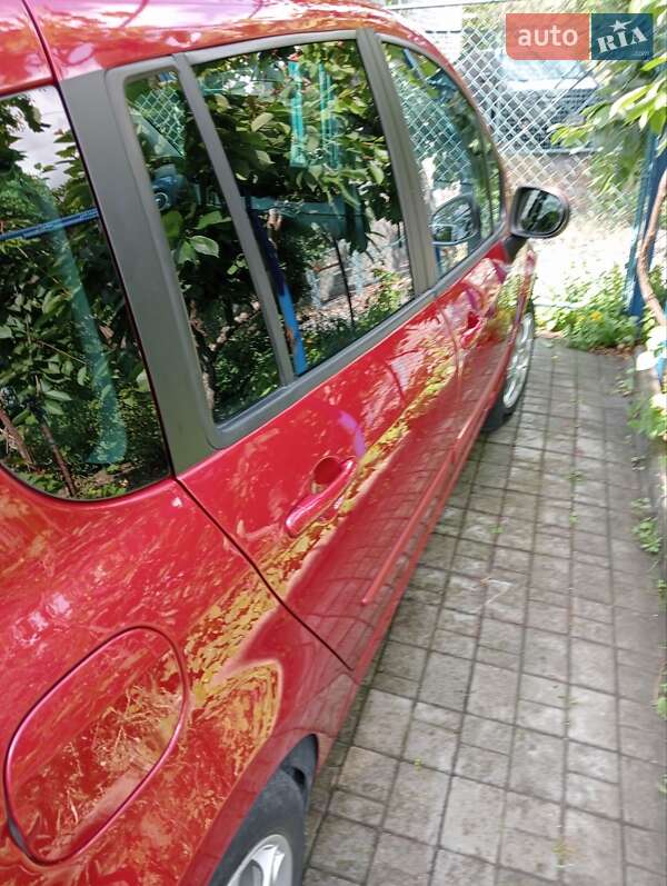 Хэтчбек Renault Modus 2011 в Днепре