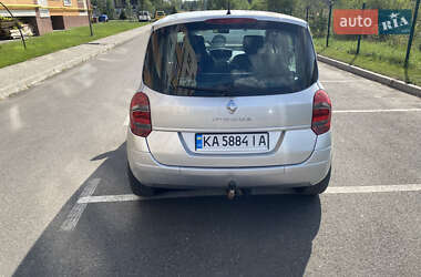 Хэтчбек Renault Modus 2009 в 
