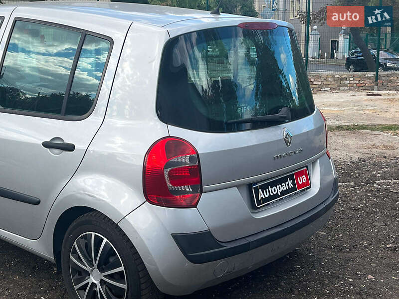 Хэтчбек Renault Modus 2009 в Киеве