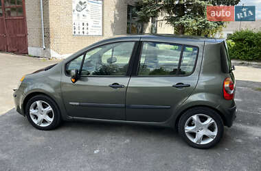 Хэтчбек Renault Modus 2005 в 