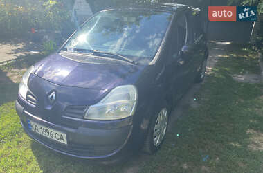 Хэтчбек Renault Modus 2008 в 