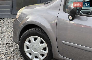 Хэтчбек Renault Modus 2010 в 