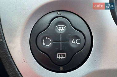 Хэтчбек Renault Modus 2010 в 