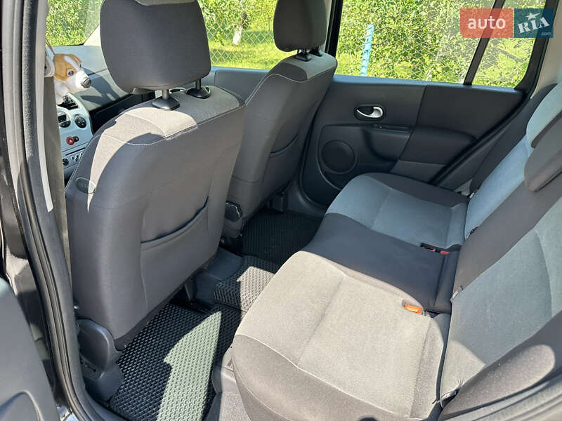 Хетчбек Renault Modus 2008 в Луцьку