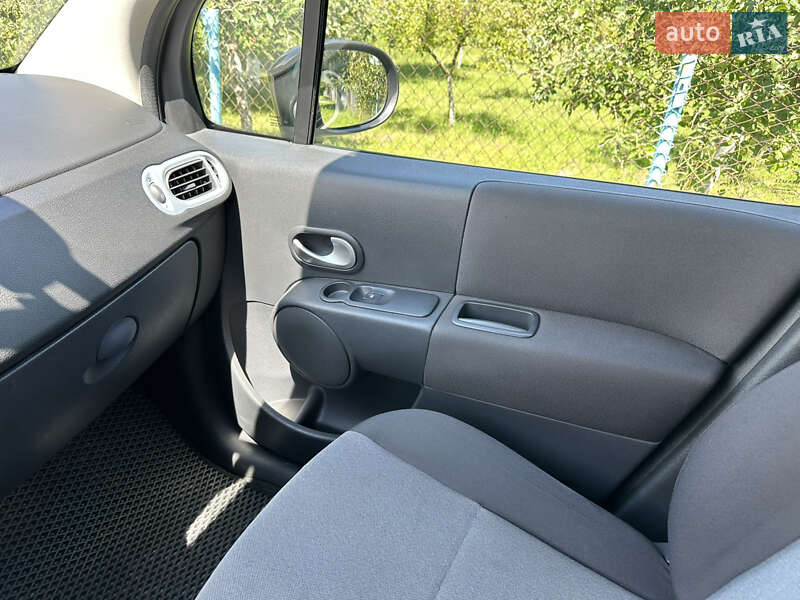 Хетчбек Renault Modus 2008 в Луцьку