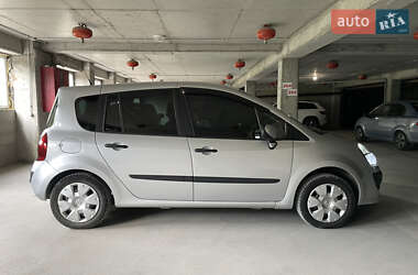 Хэтчбек Renault Modus 2007 в 
