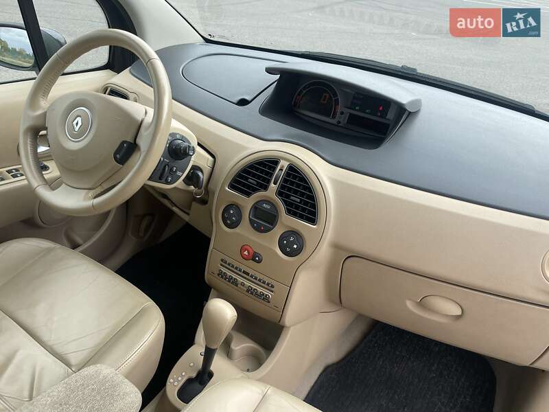 Renault Modus 2005 Renault Modus 2005