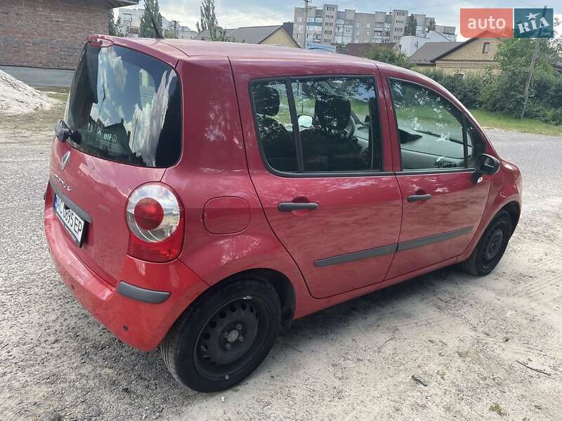 Хэтчбек Renault Modus 2006 в Луцке