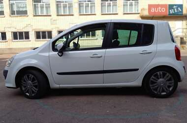 Хэтчбек Renault Modus 2012 в Черкассах