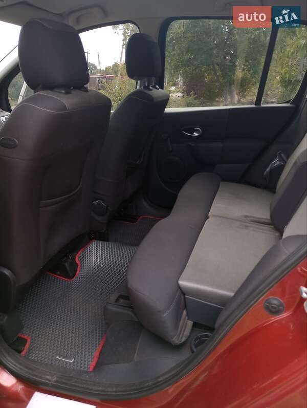 Хэтчбек Renault Modus 2006 в Кривом Роге