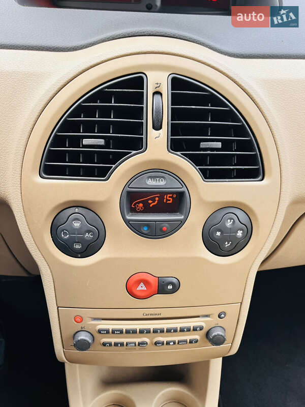 Хэтчбек Renault Modus 2006 в Луцке