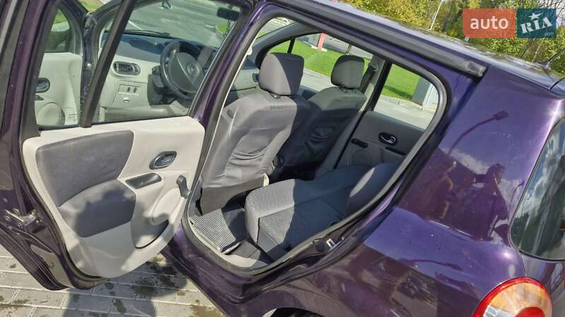 Хэтчбек Renault Modus 2005 в Виннице