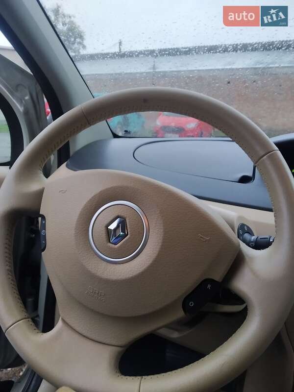 Хэтчбек Renault Modus 2006 в Виннице