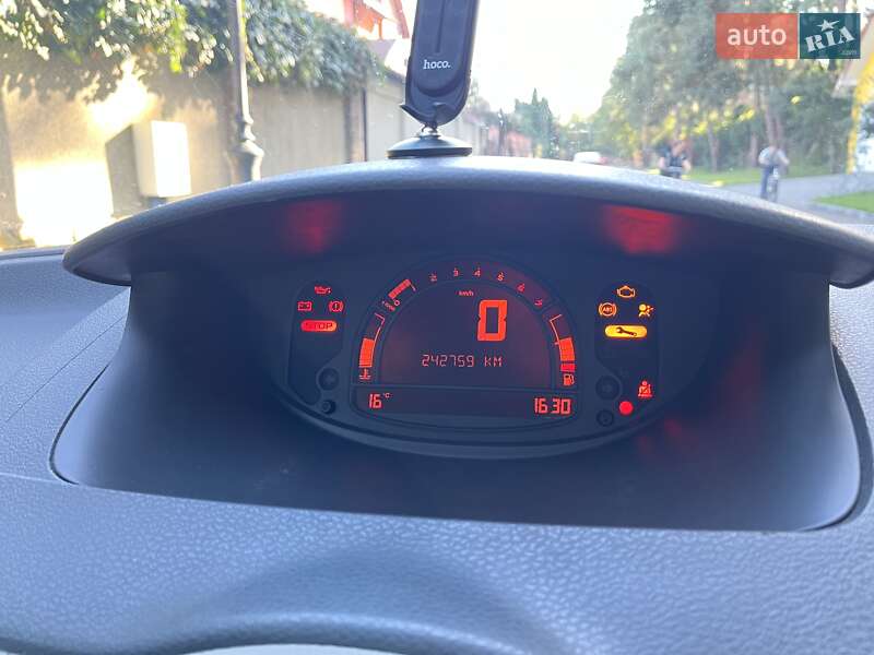 Хетчбек Renault Modus 2005 в Львові