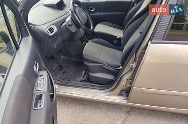 Хетчбек Renault Modus 2009 в 