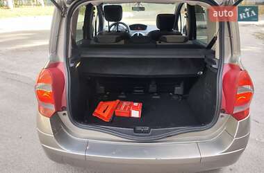 Хетчбек Renault Modus 2009 в 