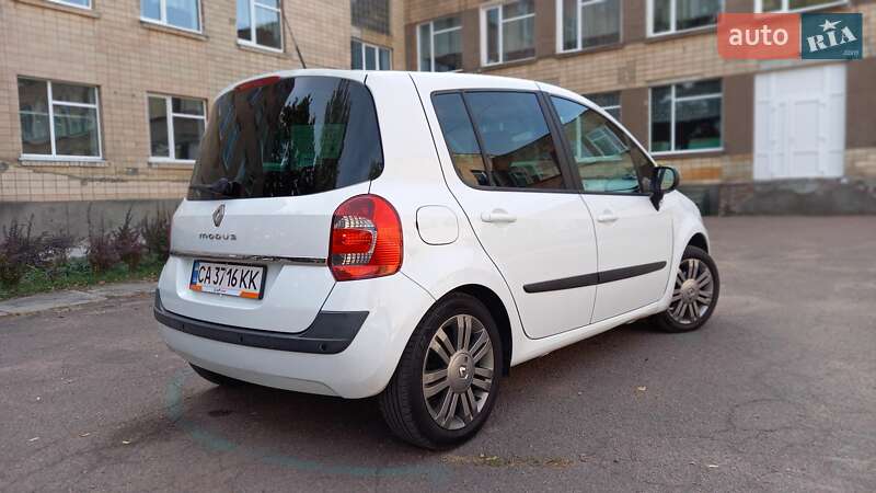 Хэтчбек Renault Modus 2012 в Черкассах