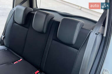 Хэтчбек Renault Modus 2007 в 
