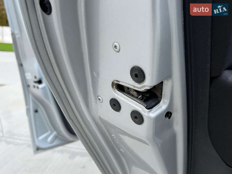 Хетчбек Renault Modus 2007 в Луцьку фото 97 Хетчбек Renault Modus 2007 в Луцьку