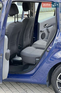 Хэтчбек Renault Modus 2010 в 