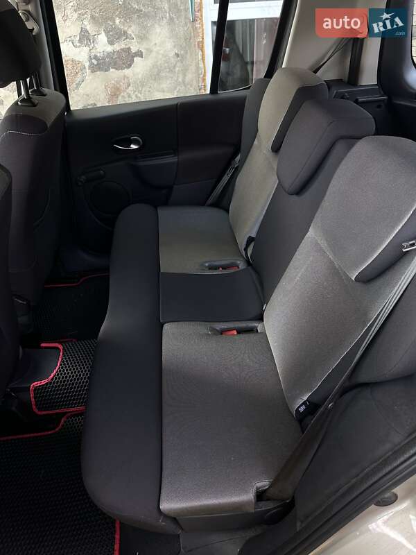 Хетчбек Renault Modus 2006 в Олександрії