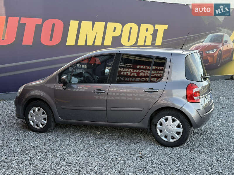 Хэтчбек Renault Modus 2010 в Стрые