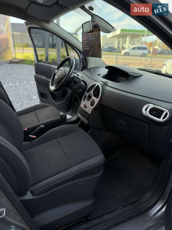 Хэтчбек Renault Modus 2010 в Стрые