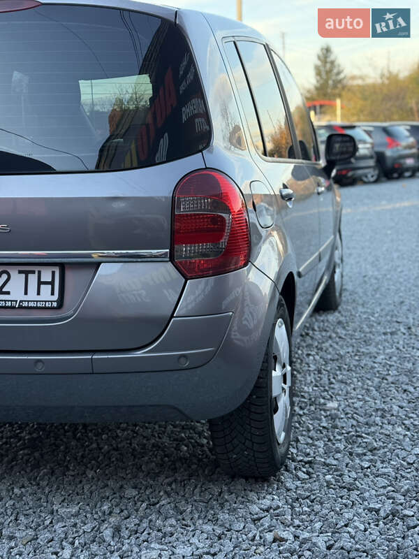 Хэтчбек Renault Modus 2010 в Стрые