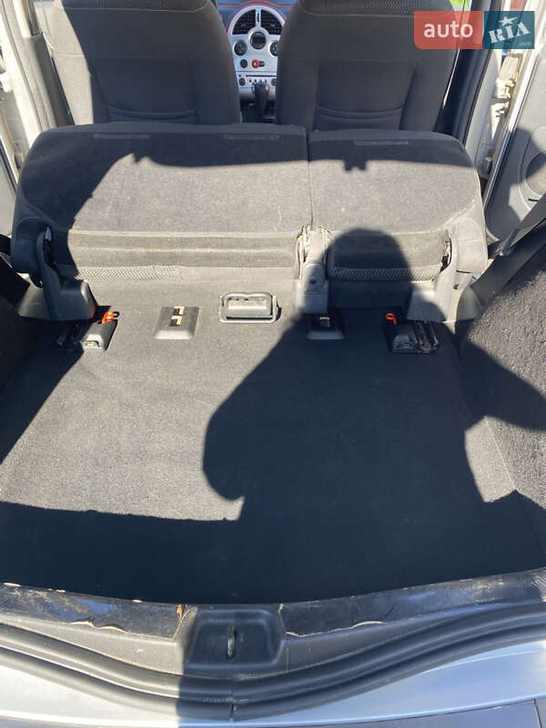 Хэтчбек Renault Modus 2011 в Виннице