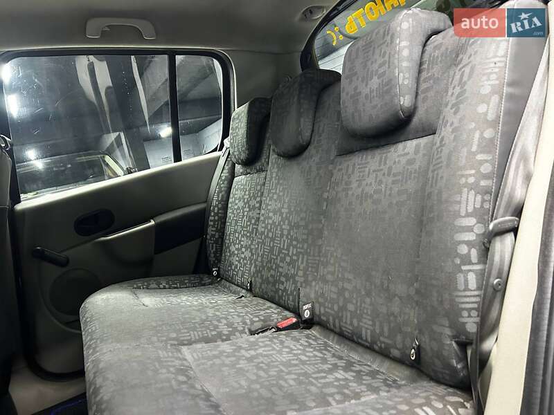 Хетчбек Renault Modus 2005 в Чернівцях фото 10 Хетчбек Renault Modus 2005 в Чернівцях