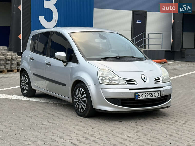 Хетчбек Renault Modus 2009 в Рівному