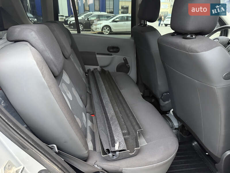 Хетчбек Renault Modus 2009 в Рівному