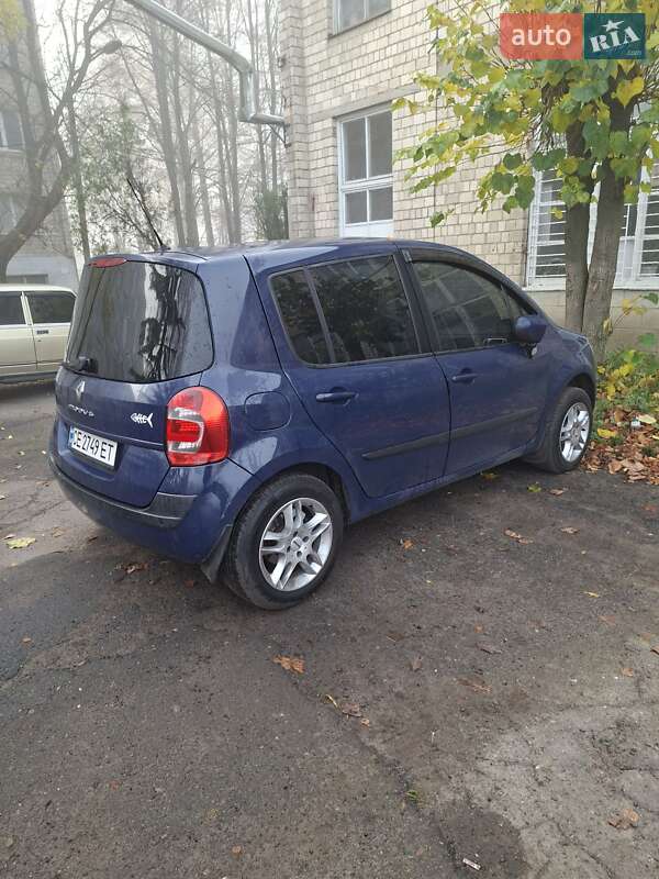 Хетчбек Renault Modus 2009 в Чернівцях фото 4 Хетчбек Renault Modus 2009 в Чернівцях