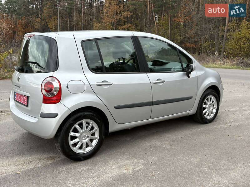 Хетчбек Renault Modus 2007 в Києві фото 7 Хетчбек Renault Modus 2007 в Києві