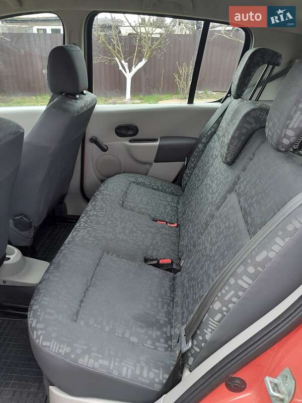 Хетчбек Renault Modus 2006 в Житомирі фото 28 Хетчбек Renault Modus 2006 в Житомирі