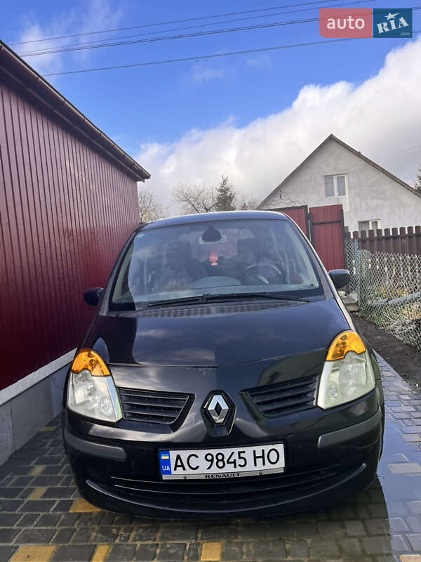 Хэтчбек Renault Modus 2005 в Киверцах